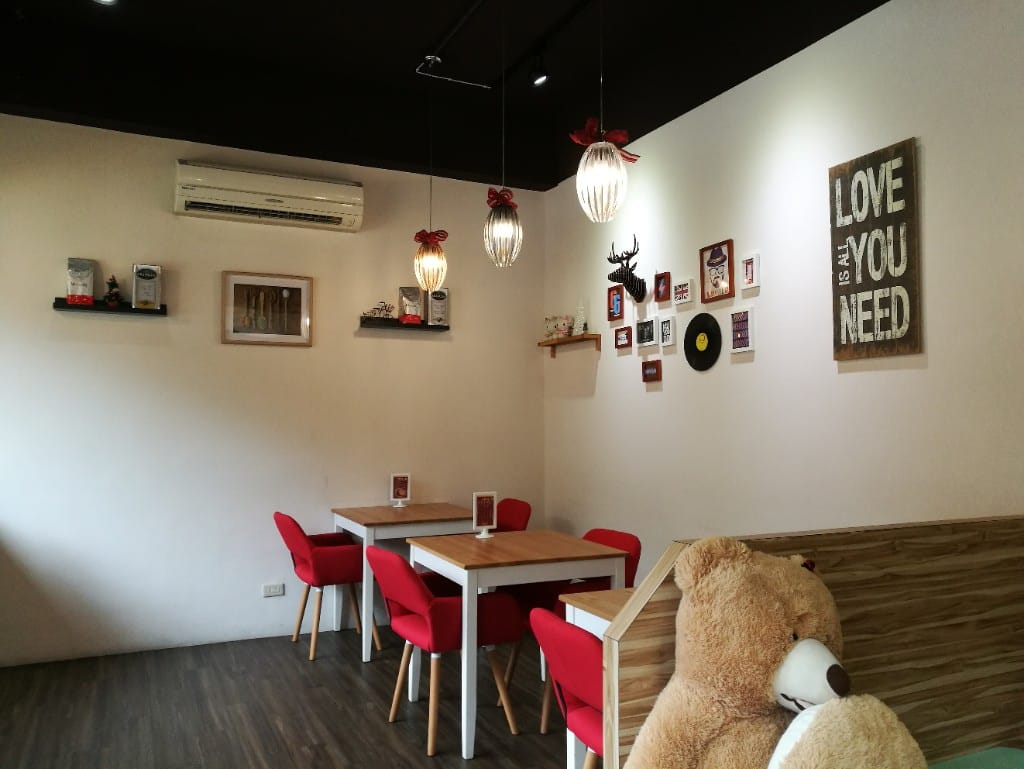【新莊早午餐】凱啡小屋，豐盛早午餐，輕食甜點咖啡
