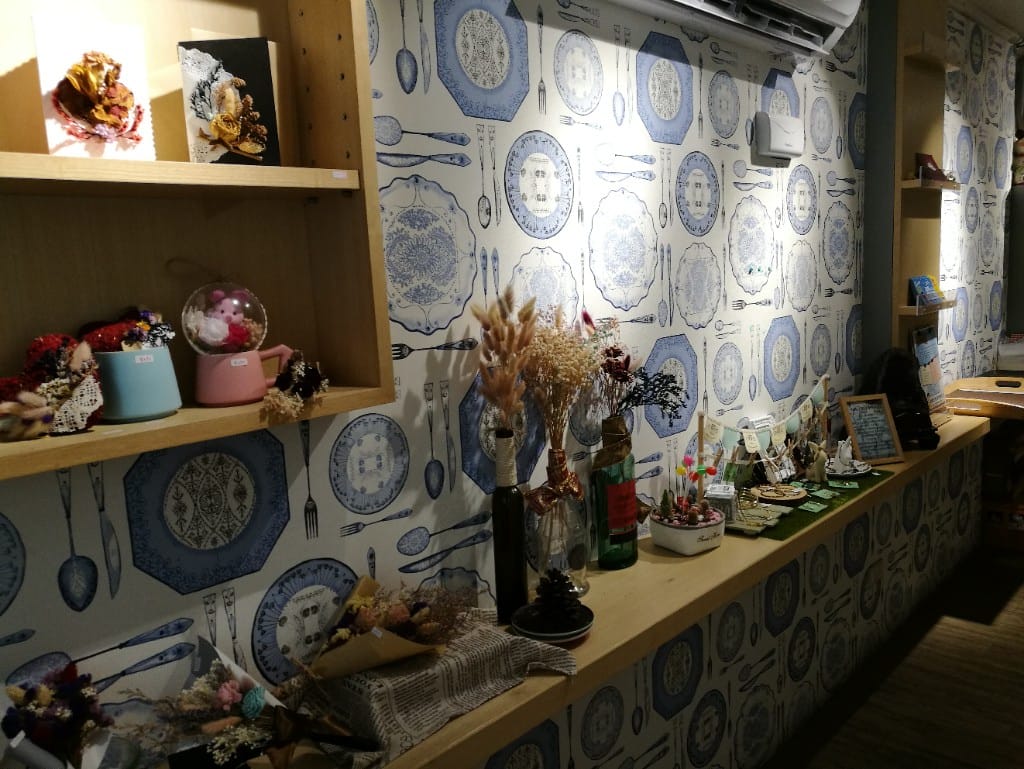 【新莊早午餐】Kara Kara coffee可啦咖啡館，乾燥花咖啡館