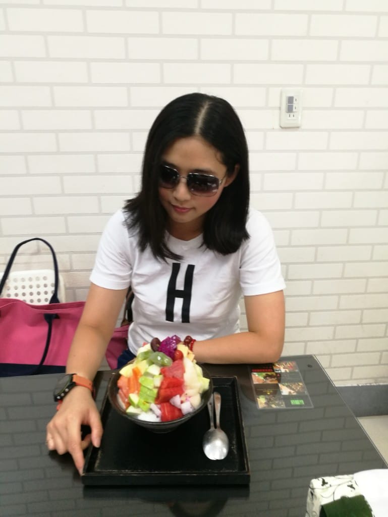 【新莊吃甜甜】新莊鮮果王果汁冰品專賣店,和山一樣高的招牌鮮果王 - 第17張圖 【新莊吃甜甜】新莊鮮果王果汁冰品專賣店,和山一樣高的招牌鮮果王