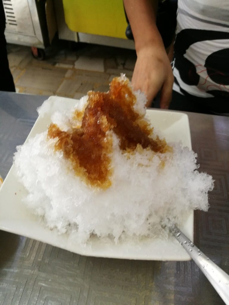 【桃園美食】大溪小玲冰果室,水果冰份量真的很浮誇 - 第8張圖 【桃園美食】大溪小玲冰果室,水果冰份量真的很浮誇