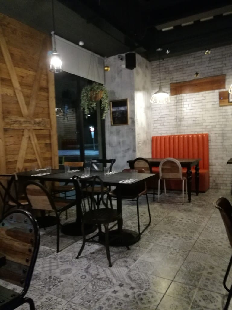 【新莊美食】迷路小章魚,來自墾丁的美味餐酒館 - 第4張圖 【新莊美食】迷路小章魚,來自墾丁的美味餐酒館