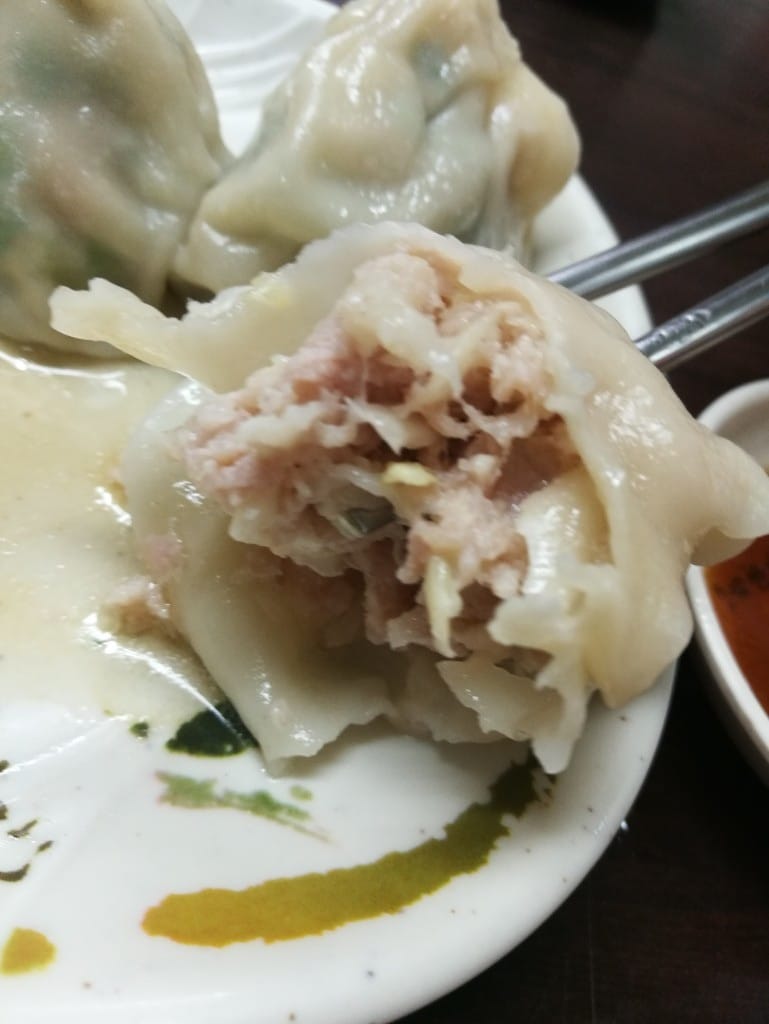 【新莊美食】旺旺餃子館,用餐時間總是人山人海的美味餃子麵食館 - 第7張圖 【新莊美食】旺旺餃子館,用餐時間總是人山人海的美味餃子麵食館