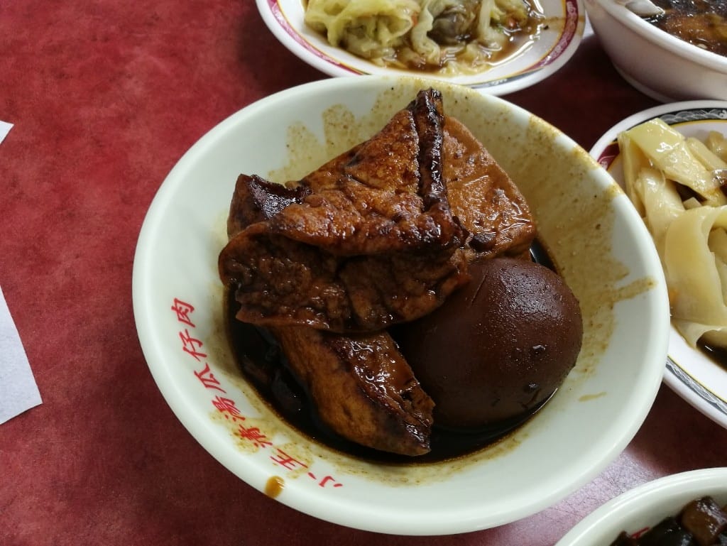 【台北美食】小王清湯瓜仔肉,好像是很多美食布落客推薦的No1滷肉飯 - 第9張圖 【台北美食】小王清湯瓜仔肉,好像是很多美食布落客推薦的No1滷肉飯
