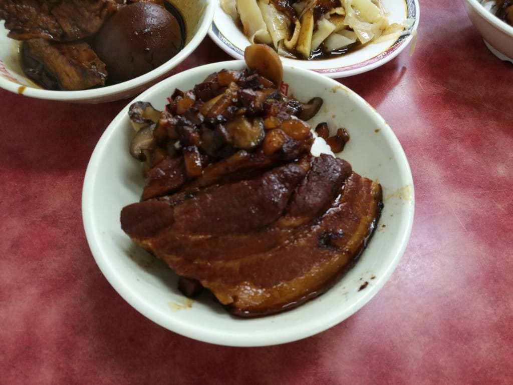【台北美食】小王清湯瓜仔肉,好像是很多美食布落客推薦的No1滷肉飯 - 第6張圖 【台北美食】小王清湯瓜仔肉,好像是很多美食布落客推薦的No1滷肉飯
