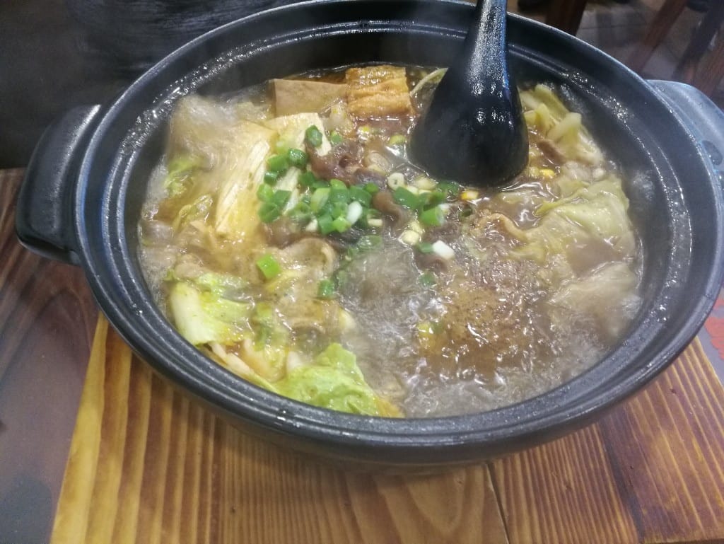 【石牌美食】阿二麻辣，一個人也能享用美味麻辣鍋的好所在