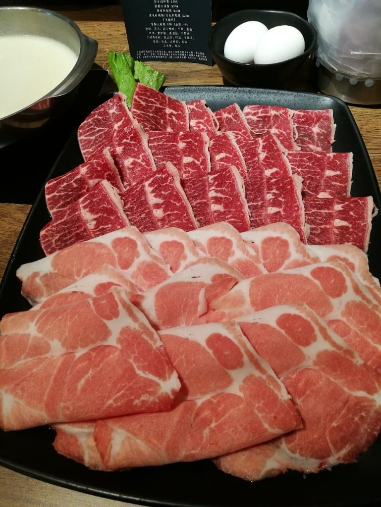 【新莊美食】樂崎涮涮鍋,海鮮肉類都相當優質,價位又平價的火鍋首選 - 第10張圖 【新莊美食】樂崎涮涮鍋,海鮮肉類都相當優質,價位又平價的火鍋首選