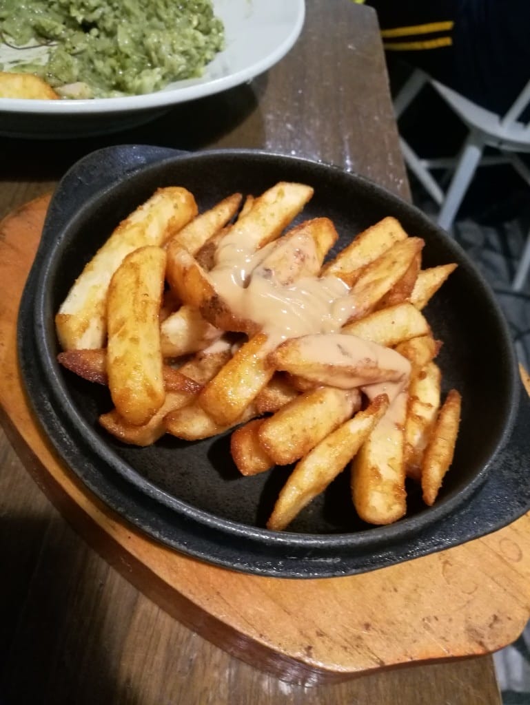 【蘆洲早午餐】麋鹿小館，各式早午餐漢堡義大利麵燉飯及私房料理都有耶！
