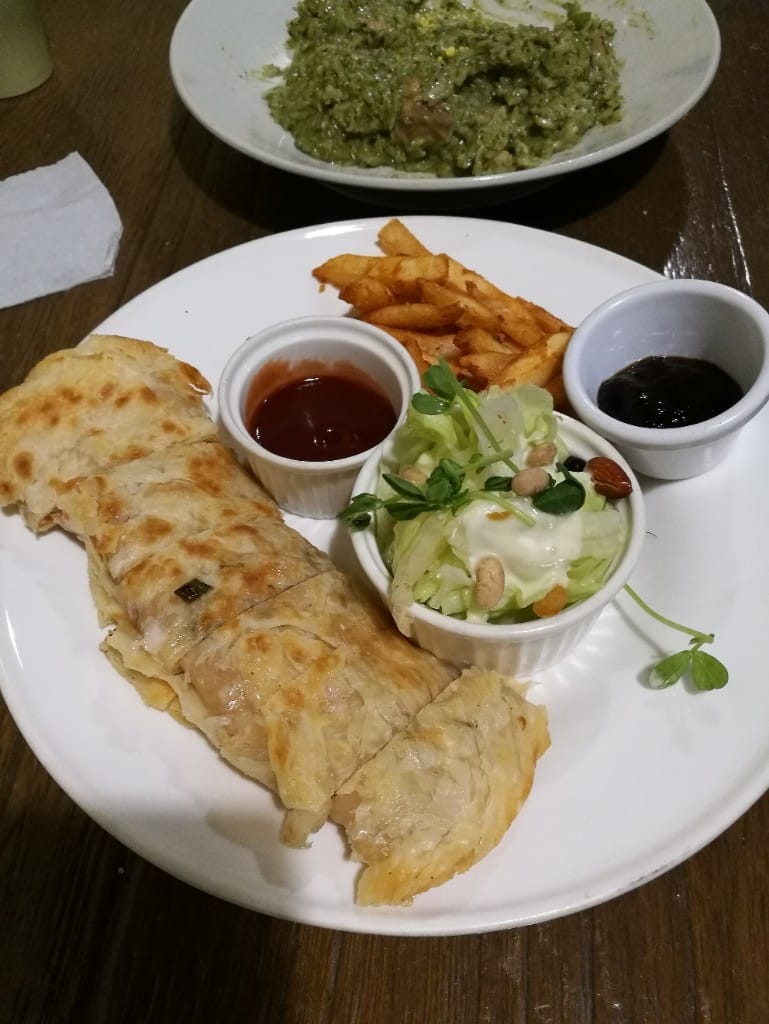 【蘆洲早午餐】麋鹿小館，各式早午餐漢堡義大利麵燉飯及私房料理都有耶！