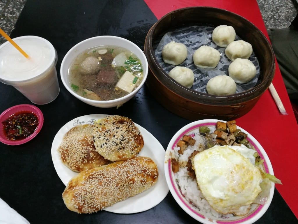 【埔里美食】霧社永和豆漿,山上也有新鮮現做的各式燒餅油條及美味早餐 - 第6張圖 【埔里美食】霧社永和豆漿,山上也有新鮮現做的各式燒餅油條及美味早餐