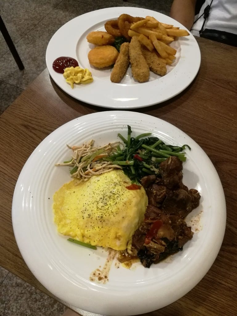 【蘆洲甜點】拾韻手工蛋糕下午茶,多款手工甜點都好平價,還有各式簡餐 - 第5張圖 【蘆洲甜點】拾韻手工蛋糕下午茶,多款手工甜點都好平價,還有各式簡餐