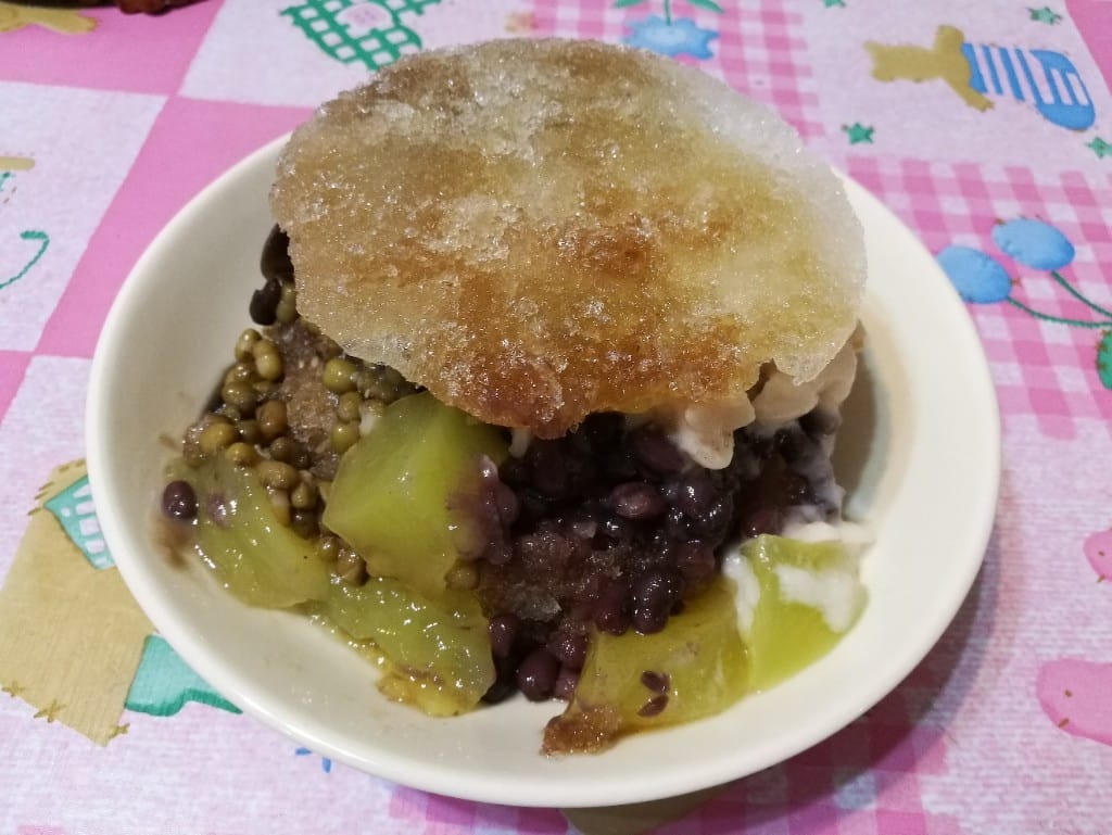 【新莊美食】豆花園,有好吃的豆花,還有超大碗的剉冰 - 第6張圖 【新莊美食】豆花園,有好吃的豆花,還有超大碗的剉冰