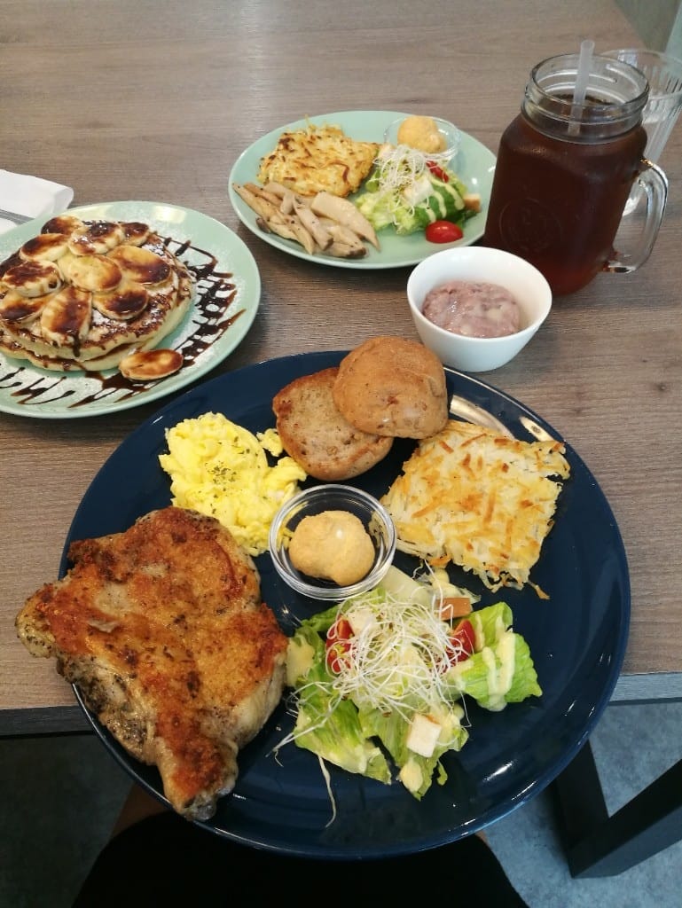 [蘆洲早午餐]丄青初食，有刈包的有趣早午餐