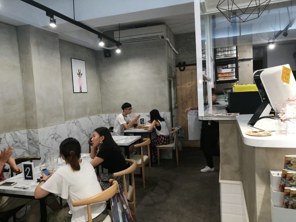 [蘆洲早午餐]丄青初食，有刈包的有趣早午餐