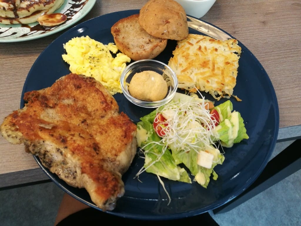 [蘆洲早午餐]丄青初食，有刈包的有趣早午餐