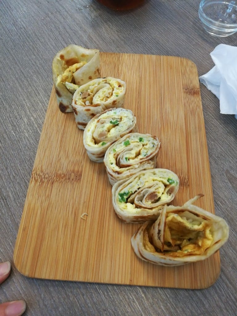 [蘆洲早午餐]丄青初食，有刈包的有趣早午餐