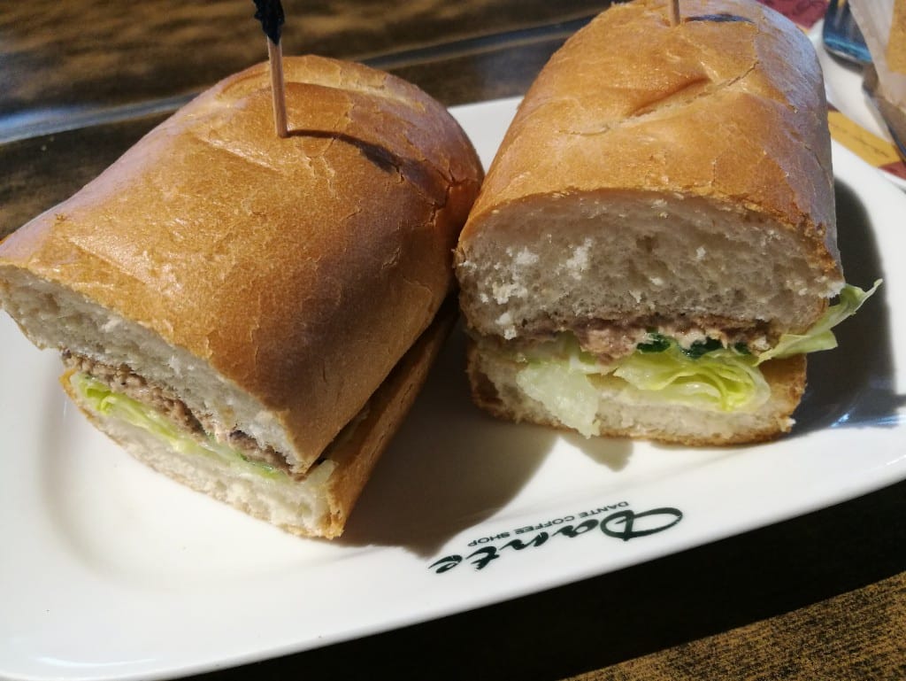【台北美食】丹堤咖啡，和麻吉聚會用餐好所在，餐點選項好多的咖啡館
