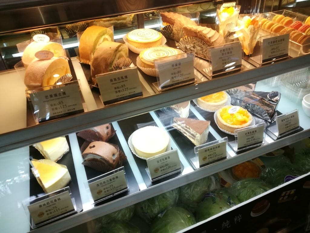 【台北美食】丹堤咖啡，和麻吉聚會用餐好所在，餐點選項好多的咖啡館