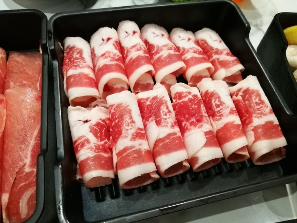 【新莊美食】老先覺功夫窯燒鍋,有好多湯頭可以選擇的平價小火鍋 - 第14張圖 【新莊美食】老先覺功夫窯燒鍋,有好多湯頭可以選擇的平價小火鍋