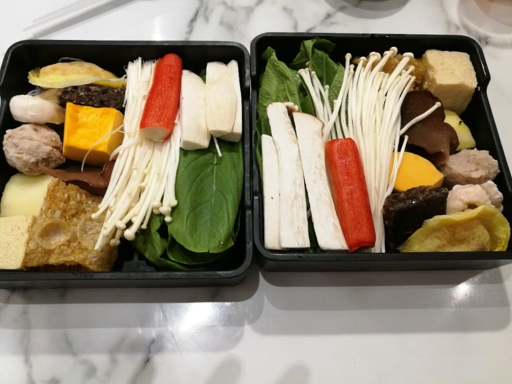 【新莊美食】老先覺功夫窯燒鍋,有好多湯頭可以選擇的平價小火鍋 - 第12張圖 【新莊美食】老先覺功夫窯燒鍋,有好多湯頭可以選擇的平價小火鍋