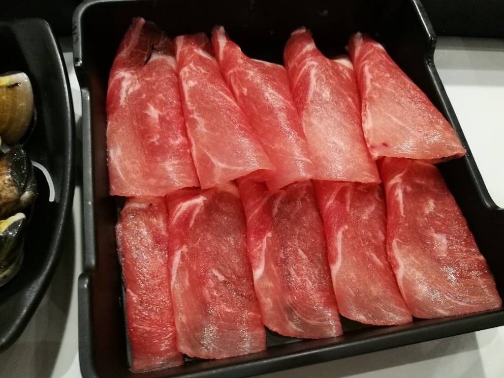 【新莊美食】老先覺功夫窯燒鍋,有好多湯頭可以選擇的平價小火鍋 - 第15張圖 【新莊美食】老先覺功夫窯燒鍋,有好多湯頭可以選擇的平價小火鍋