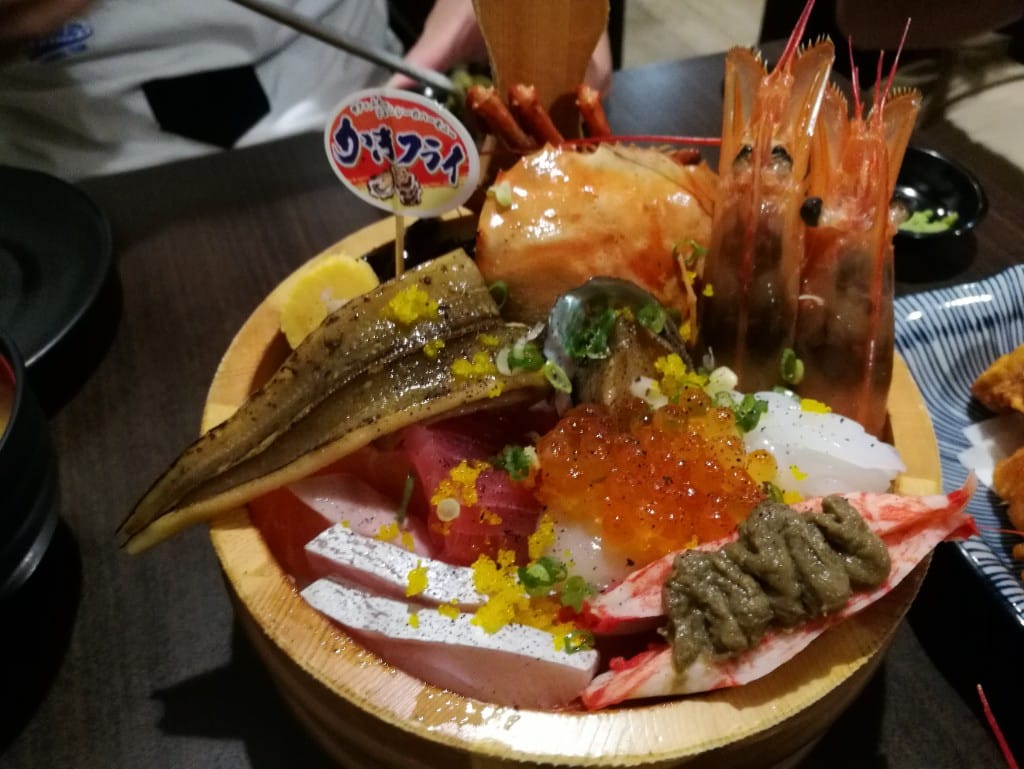 【台北美食】多摩食堂,來碗男子漢海鮮丼吧! - 第9張圖 【台北美食】多摩食堂,來碗男子漢海鮮丼吧!