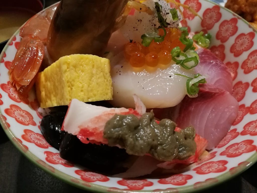 【台北美食】多摩食堂,來碗男子漢海鮮丼吧! - 第8張圖 【台北美食】多摩食堂,來碗男子漢海鮮丼吧!