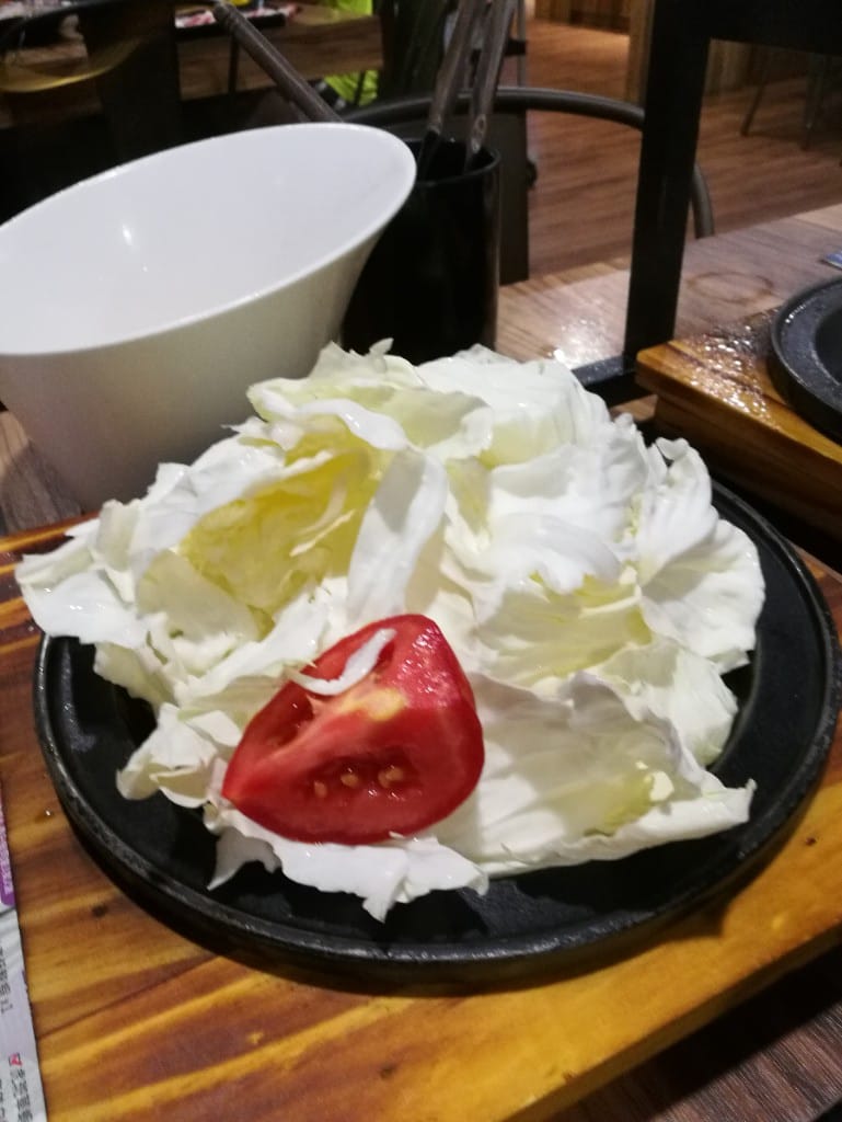 【新莊美食】石都府石頭火鍋達人，肉品海鮮都有水準的人氣火鍋店