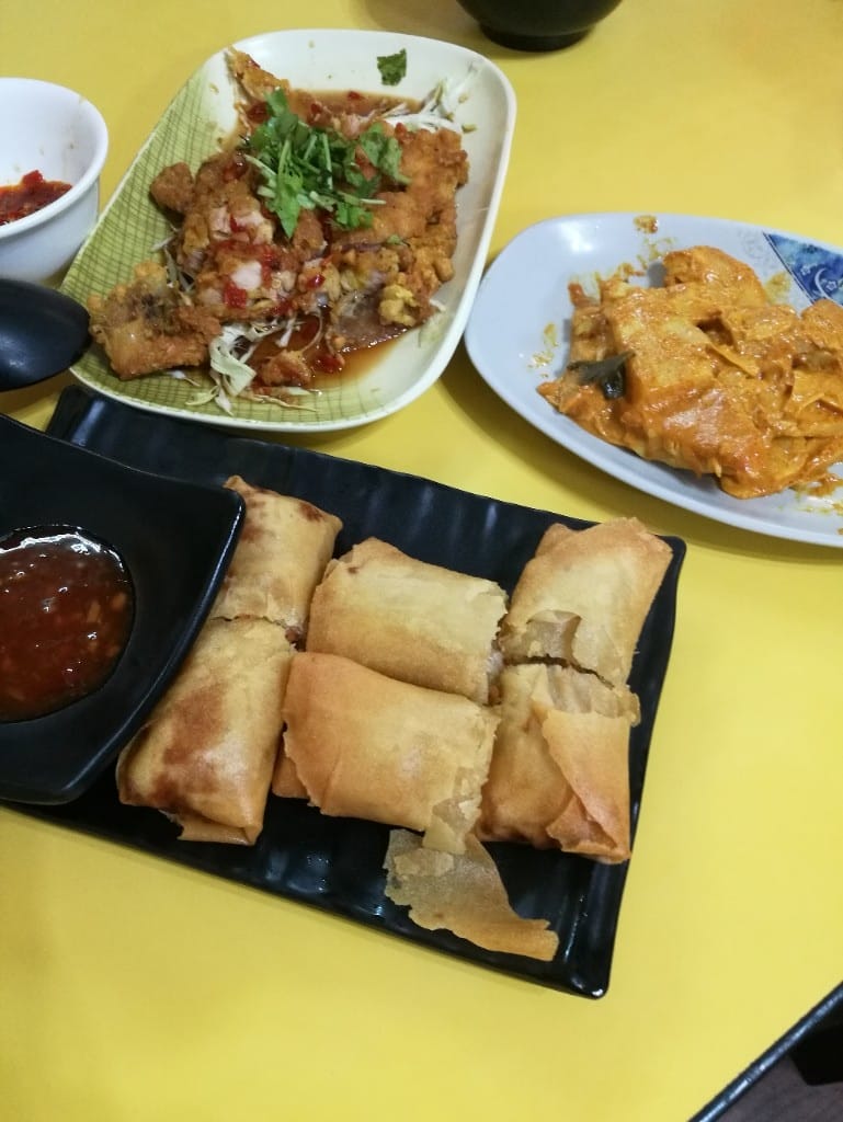 【石牌美食】金婆婆雲泰小吃，平價美味的異國料理