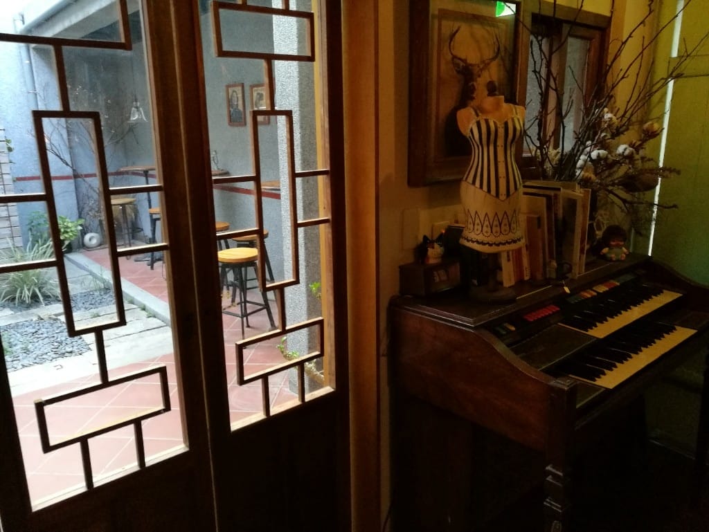 【台北美食】Mordern mode&Modern mode caffe，用餐環境舒服的咖啡館！