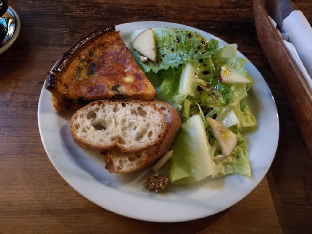 【台北美食】Mordern mode&Modern mode caffe，用餐環境舒服的咖啡館！