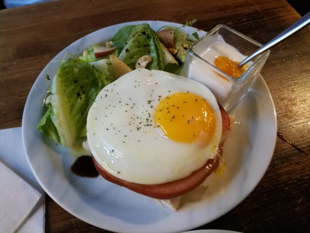【台北美食】Mordern mode&Modern mode caffe，用餐環境舒服的咖啡館！