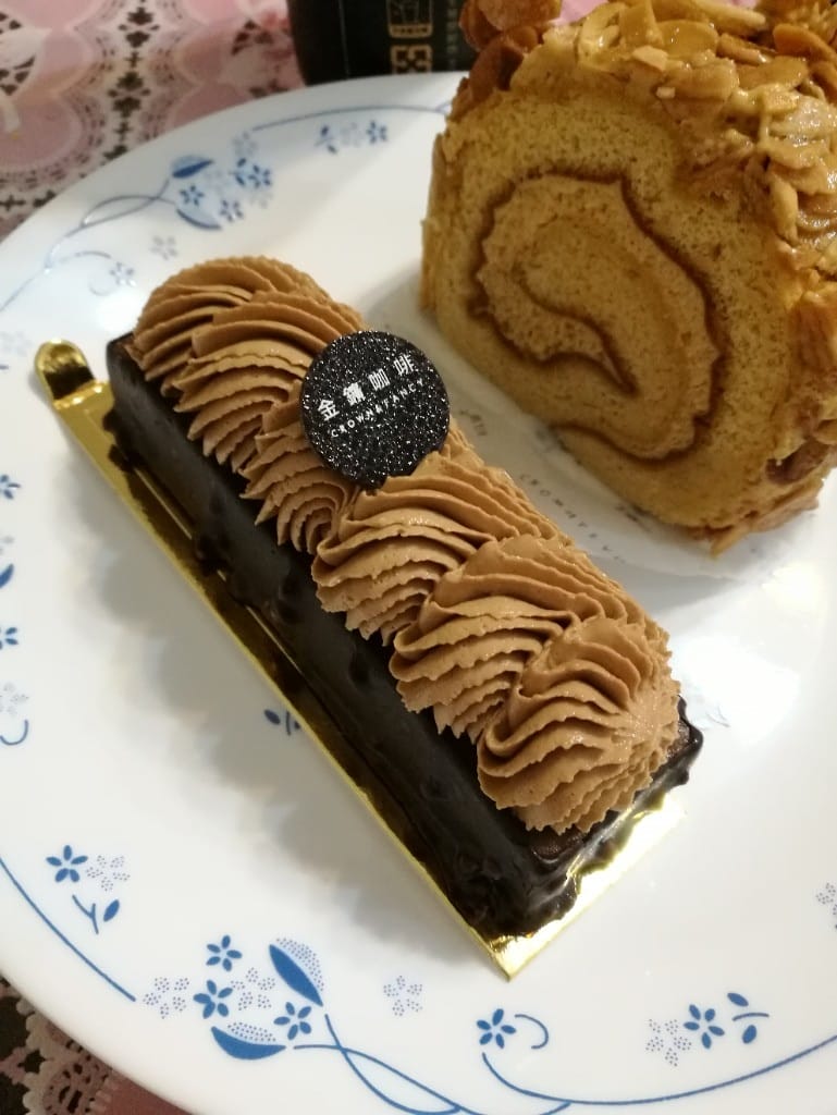 【新莊吃甜甜】金礦咖啡，環境舒服，咖啡甜點有水準的平價咖啡店