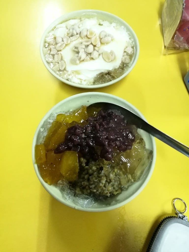 【新莊美食】上上牛排，新莊老牌平價牛排+傳統古早味豆花，平價美味豆花