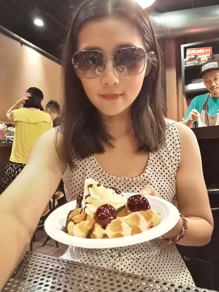 【中和美食】Chef’s waffles，現點現做的比利時鬆餅！