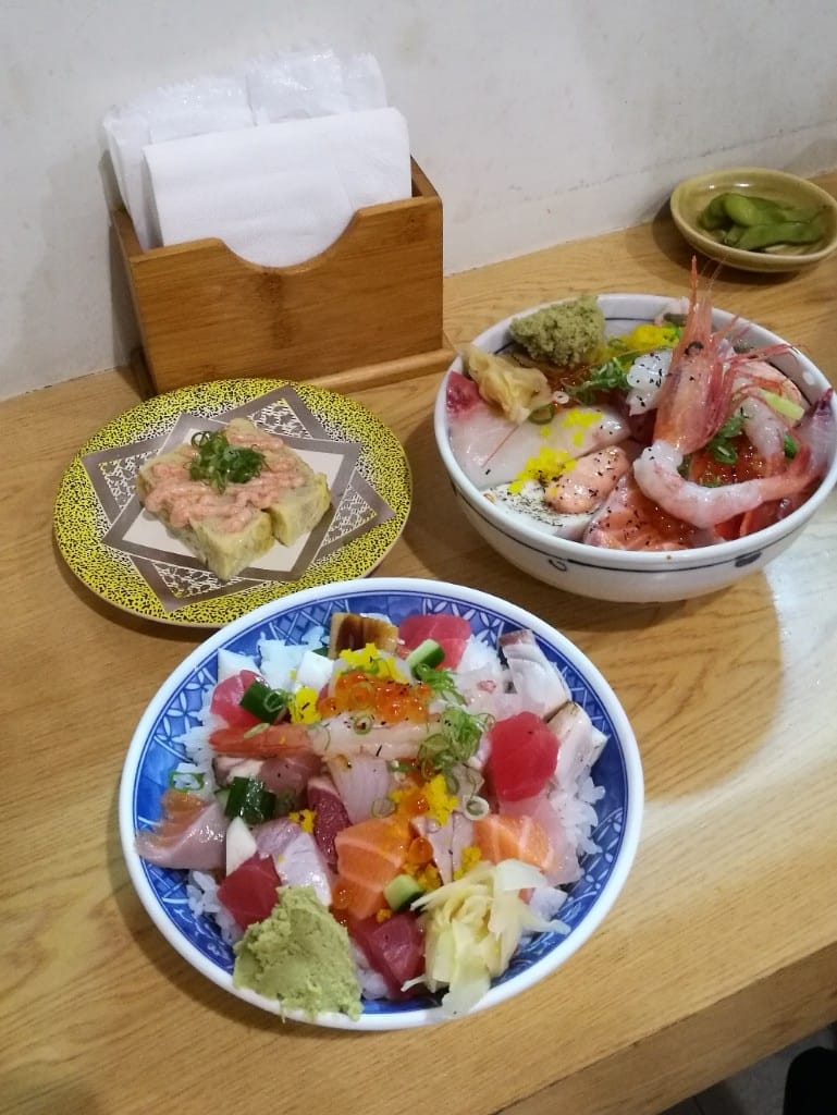 【中和美食】二男小家料理，食材新鮮的澎湃海鮮丼！