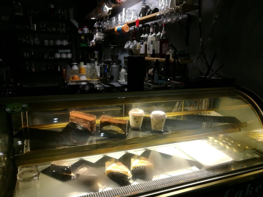 【新莊美食】楔子咖啡館，好棒的環境，咖啡專業讓人不想離開的咖啡館
