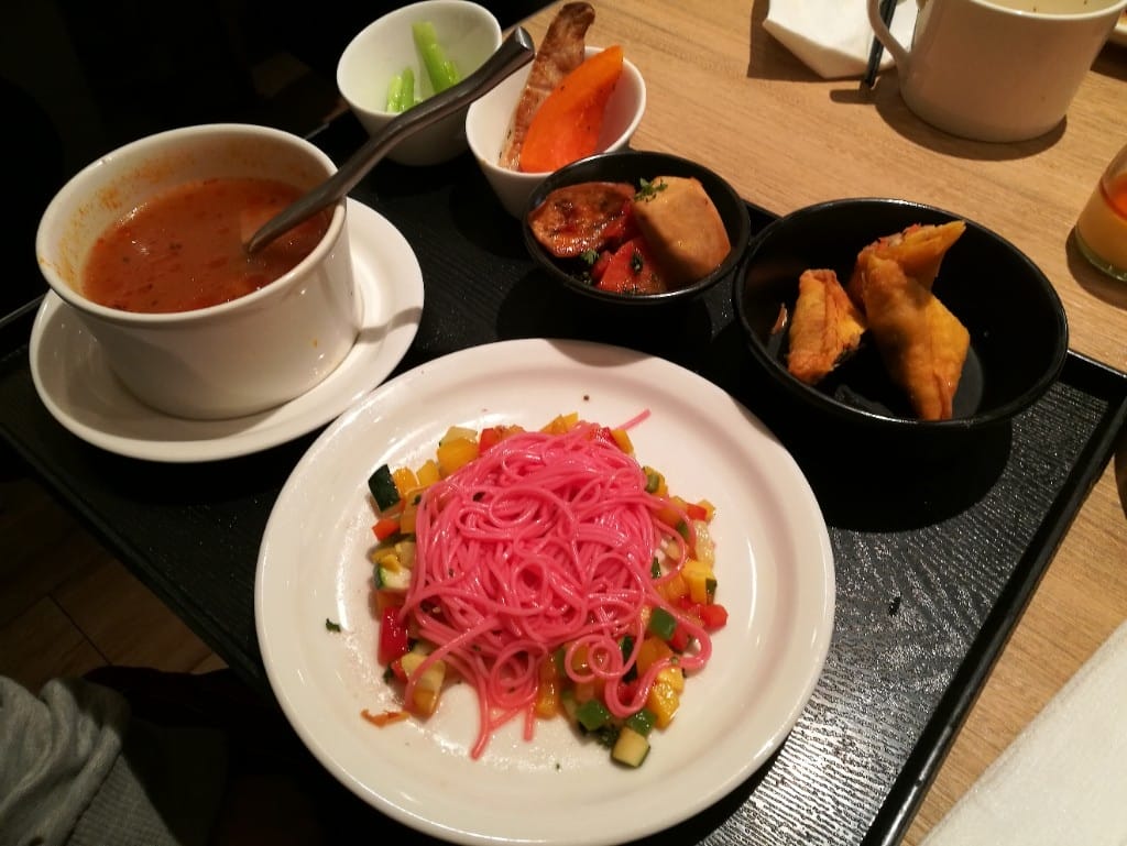 【台北美食】晶華柏麗廳, 海鮮餐點甜點選擇多,同事很愛來聚餐的Buffet - 第26張圖 【台北美食】晶華柏麗廳, 海鮮餐點甜點選擇多,同事很愛來聚餐的Buffet