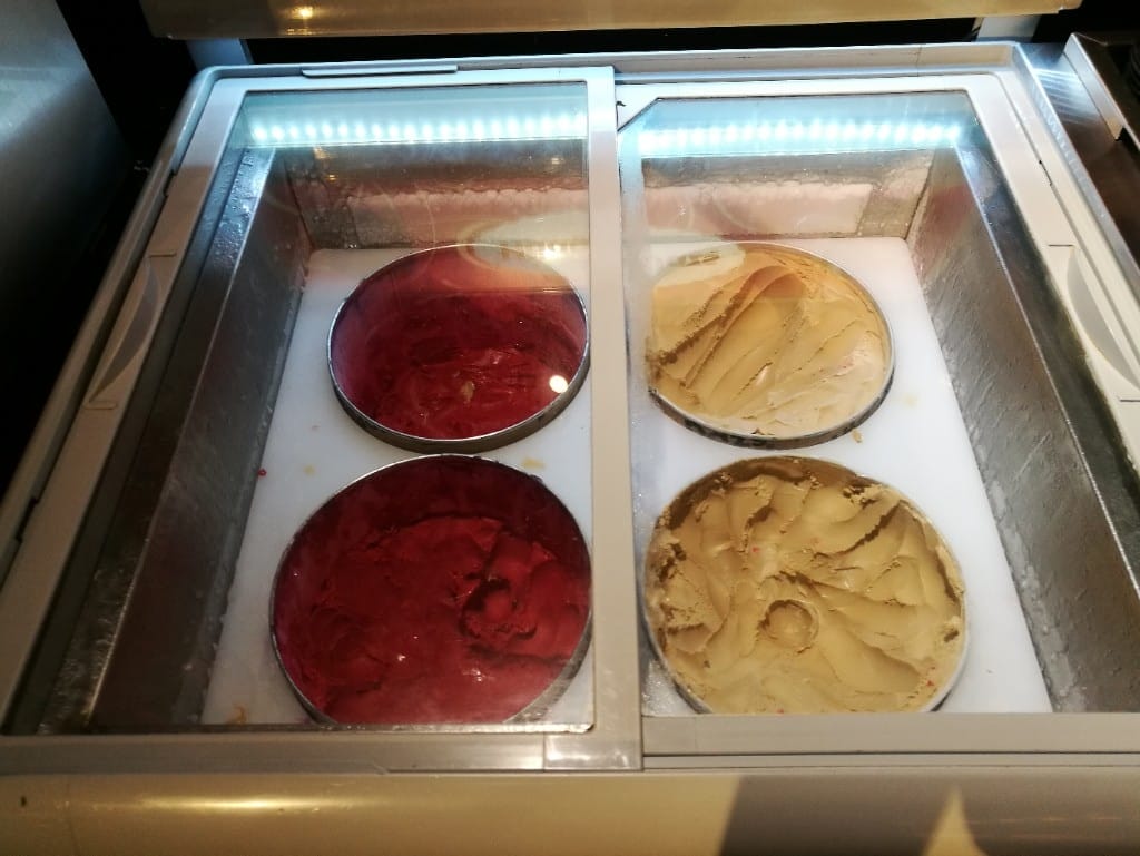 【台中美食】星饗道國際自助旅餐，有熟成牛排及紅白酒的Buffet