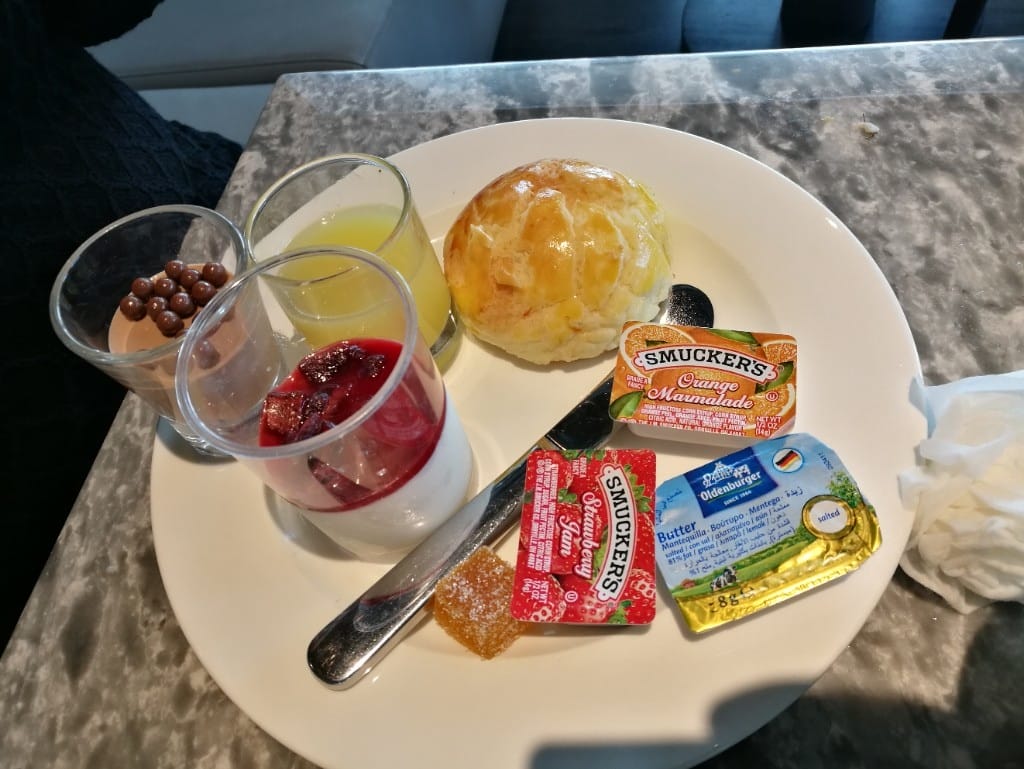 【板橋美食】板橋凱撒大飯店朋派自助餐,環境寬敞舒服,甜點選擇多! - 第35張圖 【板橋美食】板橋凱撒大飯店朋派自助餐,環境寬敞舒服,甜點選擇多!
