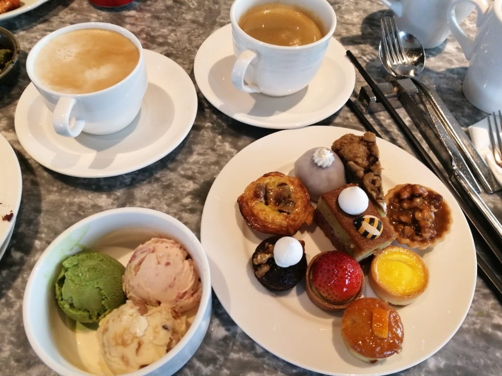 【板橋美食】板橋凱撒大飯店朋派自助餐,環境寬敞舒服,甜點選擇多! - 第33張圖 【板橋美食】板橋凱撒大飯店朋派自助餐,環境寬敞舒服,甜點選擇多!