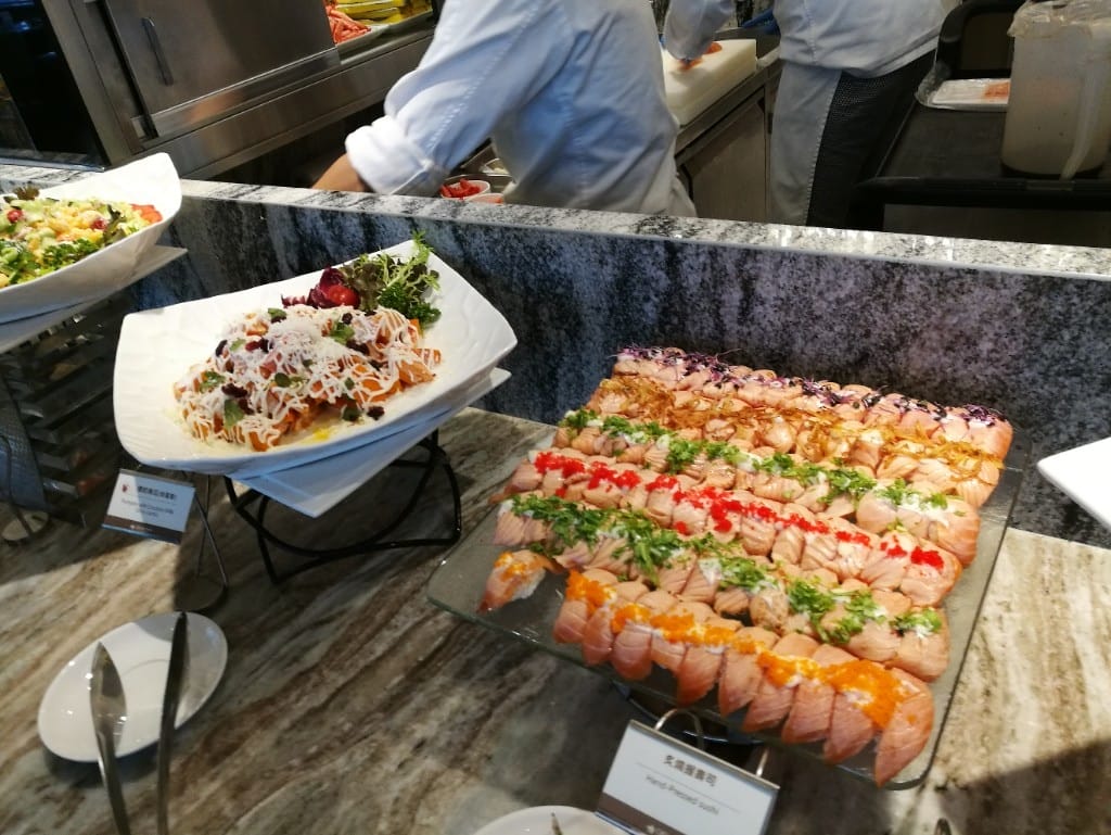 【板橋美食】板橋凱撒大飯店朋派自助餐,環境寬敞舒服,甜點選擇多! - 第15張圖 【板橋美食】板橋凱撒大飯店朋派自助餐,環境寬敞舒服,甜點選擇多!