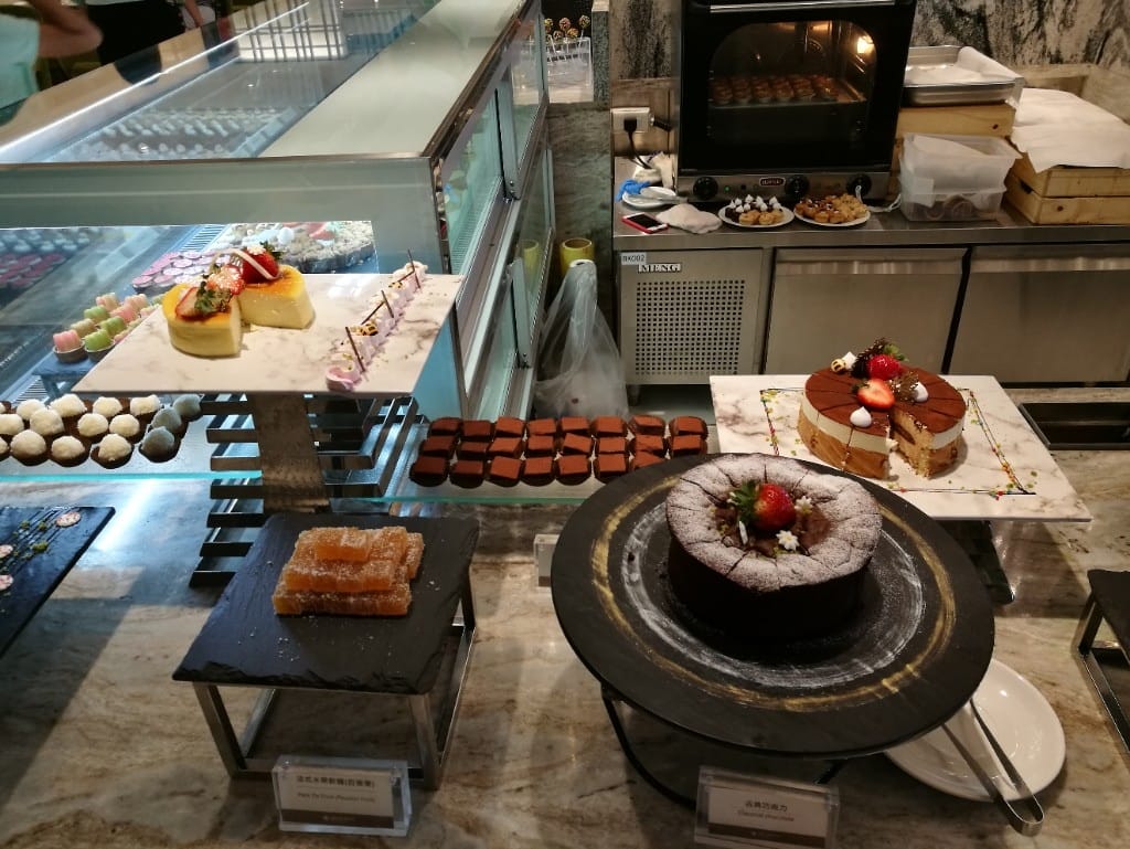 【板橋美食】板橋凱撒大飯店朋派自助餐,環境寬敞舒服,甜點選擇多! - 第6張圖 【板橋美食】板橋凱撒大飯店朋派自助餐,環境寬敞舒服,甜點選擇多!