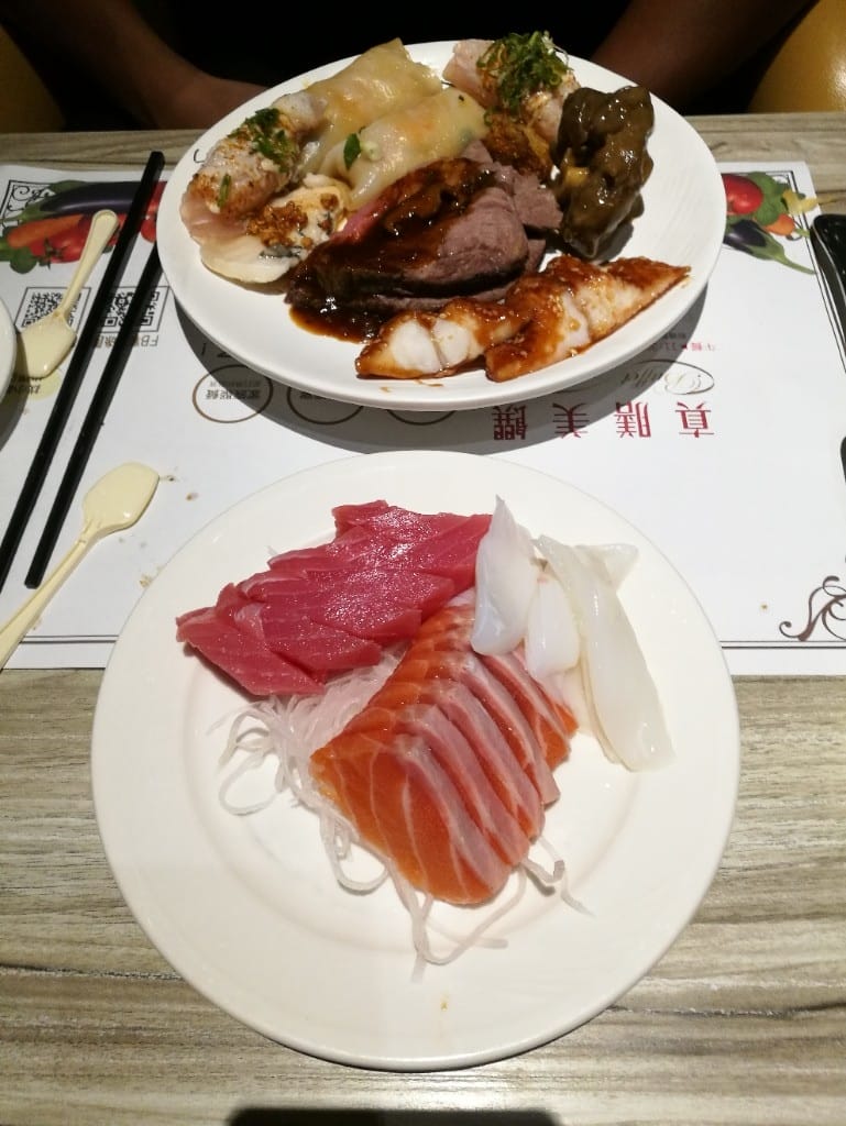 【台中美食】真膳美饌百食匯,鹹食和甜點選擇多又有水準的Buffet - 第41張圖 【台中美食】真膳美饌百食匯,鹹食和甜點選擇多又有水準的Buffet
