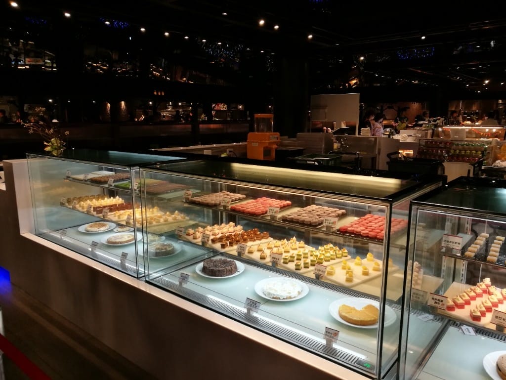 【台中美食】真膳美饌百食匯,鹹食和甜點選擇多又有水準的Buffet - 第5張圖 【台中美食】真膳美饌百食匯,鹹食和甜點選擇多又有水準的Buffet