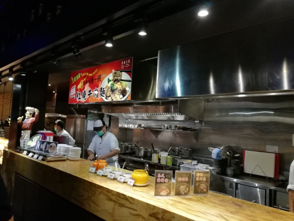 【台中美食】真膳美饌百食匯,鹹食和甜點選擇多又有水準的Buffet - 第31張圖 【台中美食】真膳美饌百食匯,鹹食和甜點選擇多又有水準的Buffet