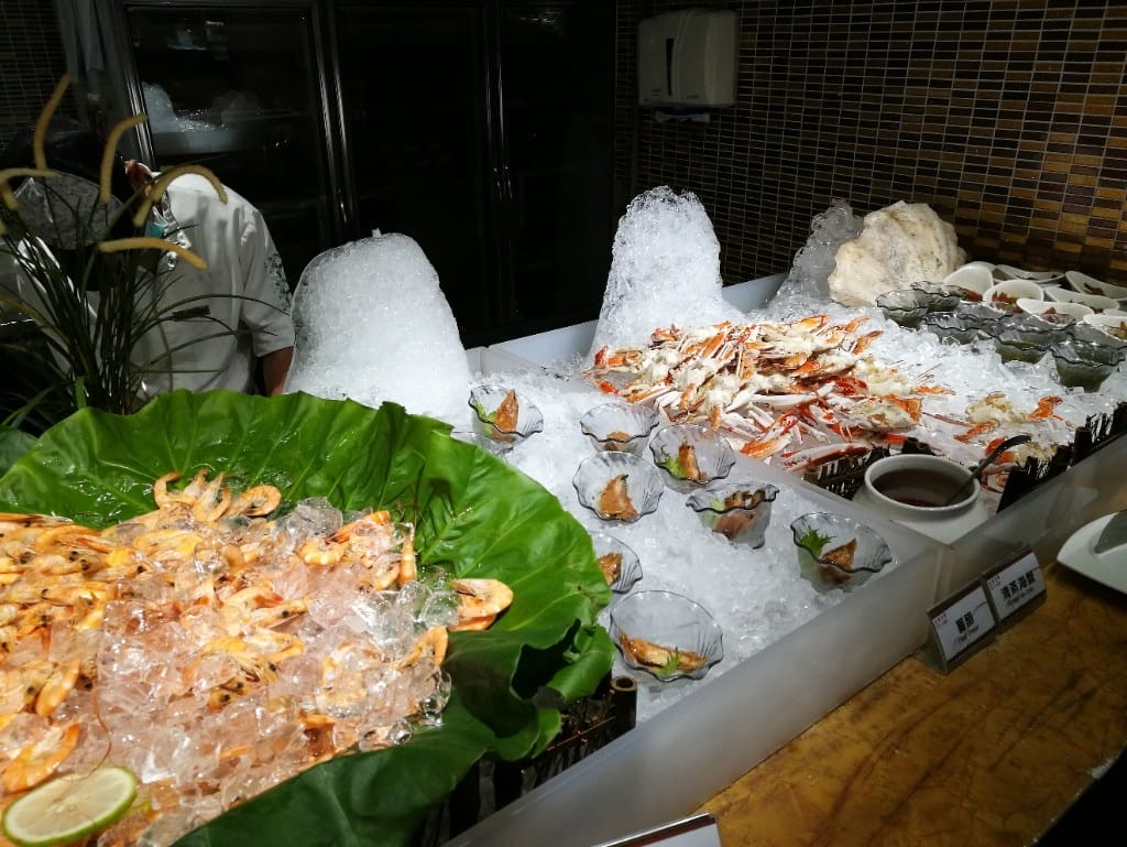 【台中美食】真膳美饌百食匯,鹹食和甜點選擇多又有水準的Buffet - 第16張圖 【台中美食】真膳美饌百食匯,鹹食和甜點選擇多又有水準的Buffet