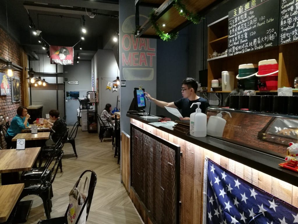 【泰山美食】OVAL MEAT,泰山平價美式餐廳,也有早午餐哦! - 第3張圖 【泰山美食】OVAL MEAT,泰山平價美式餐廳,也有早午餐哦!