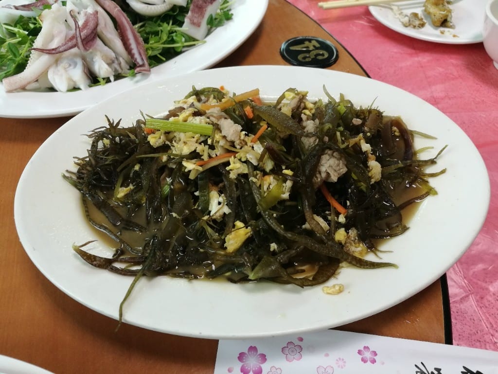 【基隆美食】友信海鮮,深澳漁港的老字號海鮮餐廳,餐點選擇多又新鮮! - 第13張圖 【基隆美食】友信海鮮,深澳漁港的老字號海鮮餐廳,餐點選擇多又新鮮!