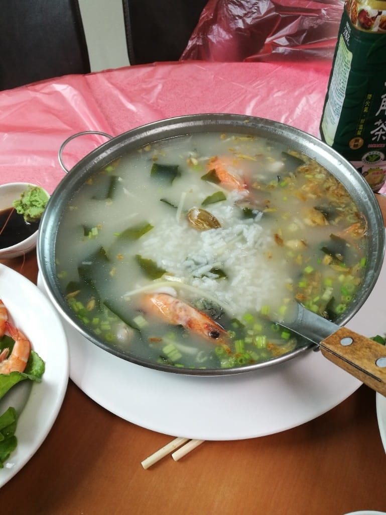 【基隆美食】友信海鮮,深澳漁港的老字號海鮮餐廳,餐點選擇多又新鮮! - 第14張圖 【基隆美食】友信海鮮,深澳漁港的老字號海鮮餐廳,餐點選擇多又新鮮!