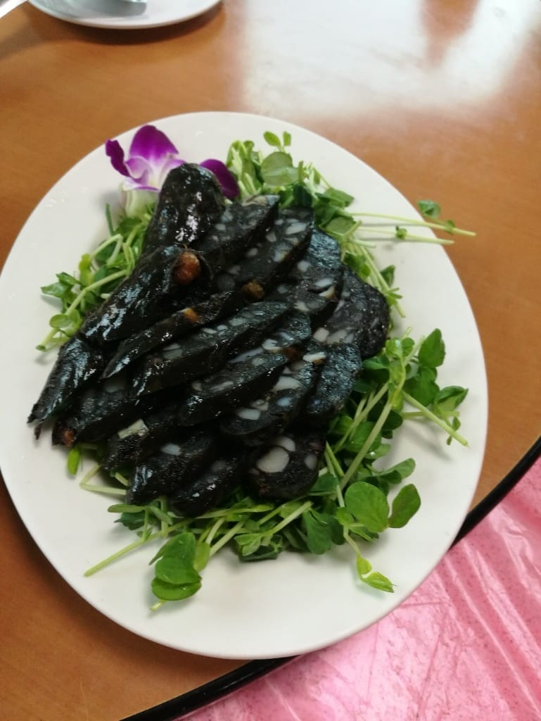 【基隆美食】友信海鮮,深澳漁港的老字號海鮮餐廳,餐點選擇多又新鮮! - 第6張圖 【基隆美食】友信海鮮,深澳漁港的老字號海鮮餐廳,餐點選擇多又新鮮!